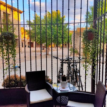 Hotel Rural Luna Llena Torremocha de Jarama Eksteriør billede