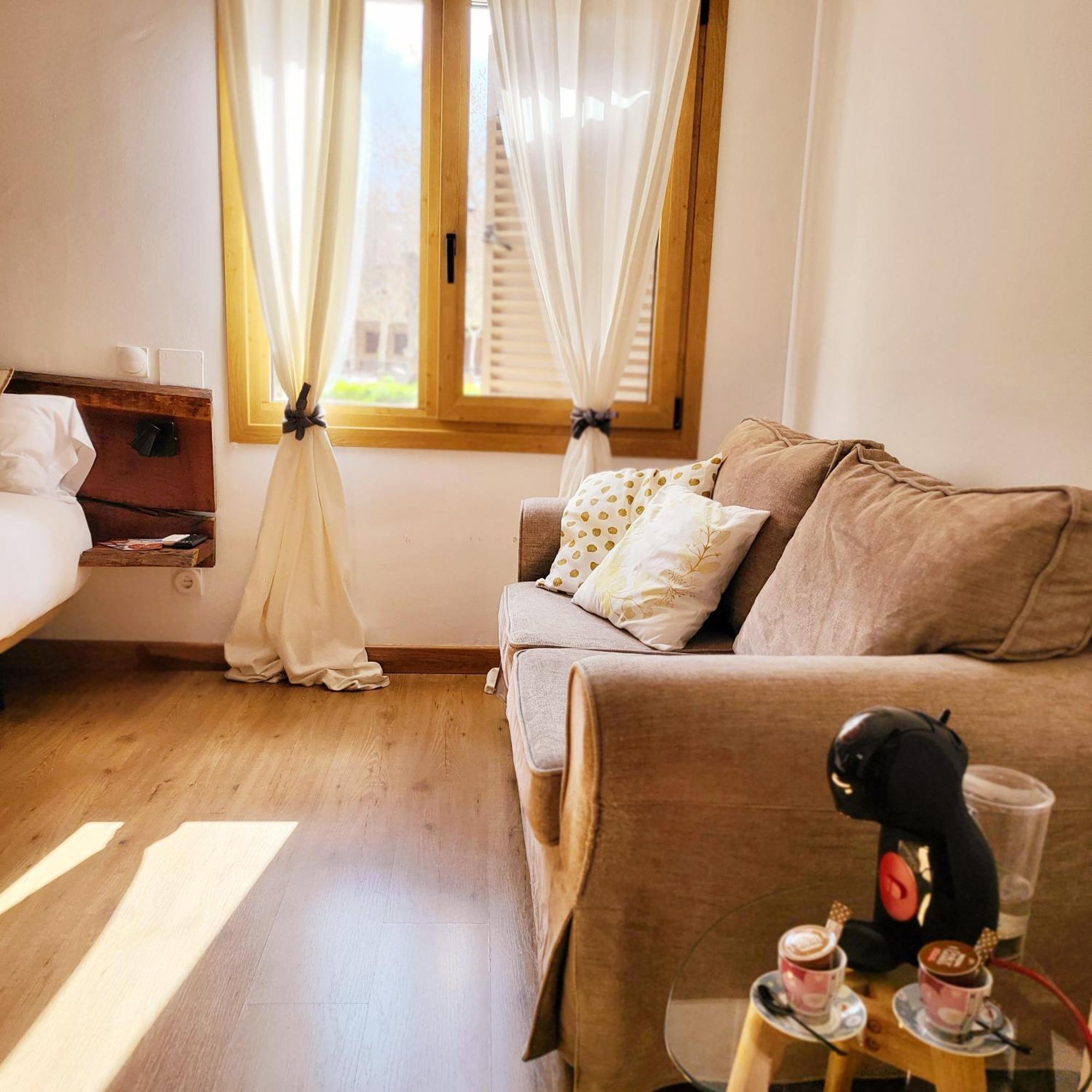 Hotel Rural Luna Llena Torremocha de Jarama Værelse billede