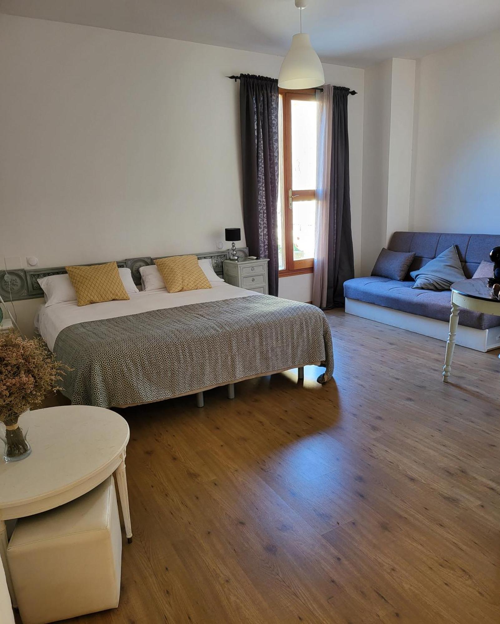Hotel Rural Luna Llena Torremocha de Jarama Værelse billede