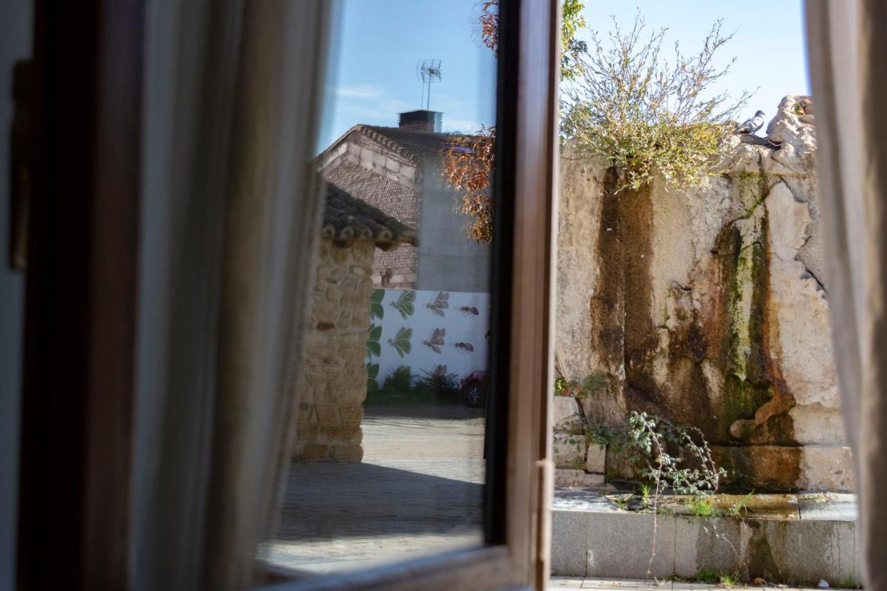 Hotel Rural Luna Llena Torremocha de Jarama Eksteriør billede